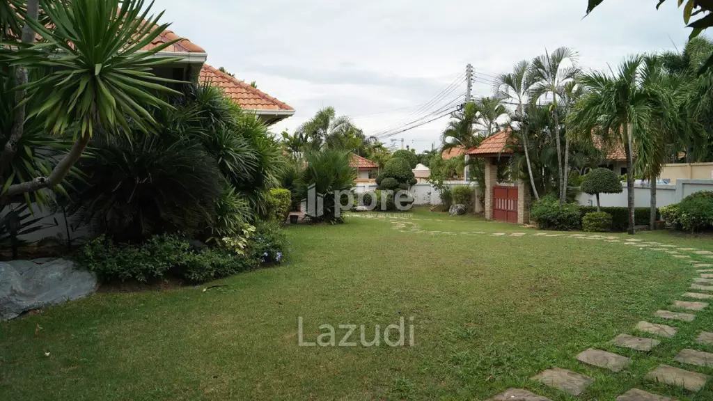 Pattaya Hill 2 Pool Villa for Sale