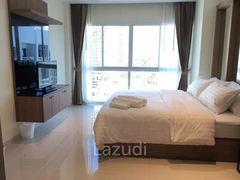 2 Bed 2 Bath 72 SQ.M Nam Talay Condo