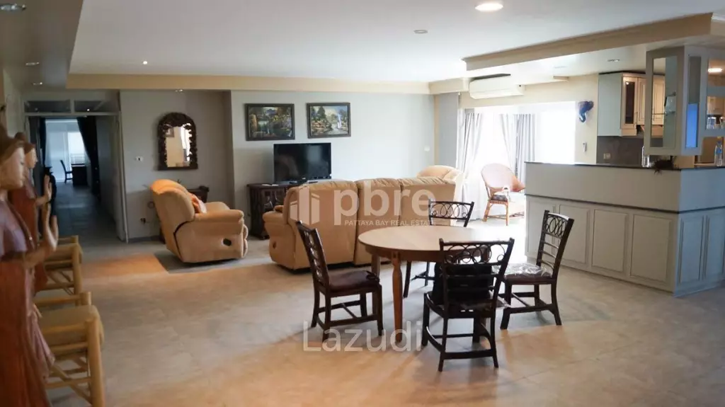 2 Bed 3 Bath 222 SQ.M Bay view Condominium