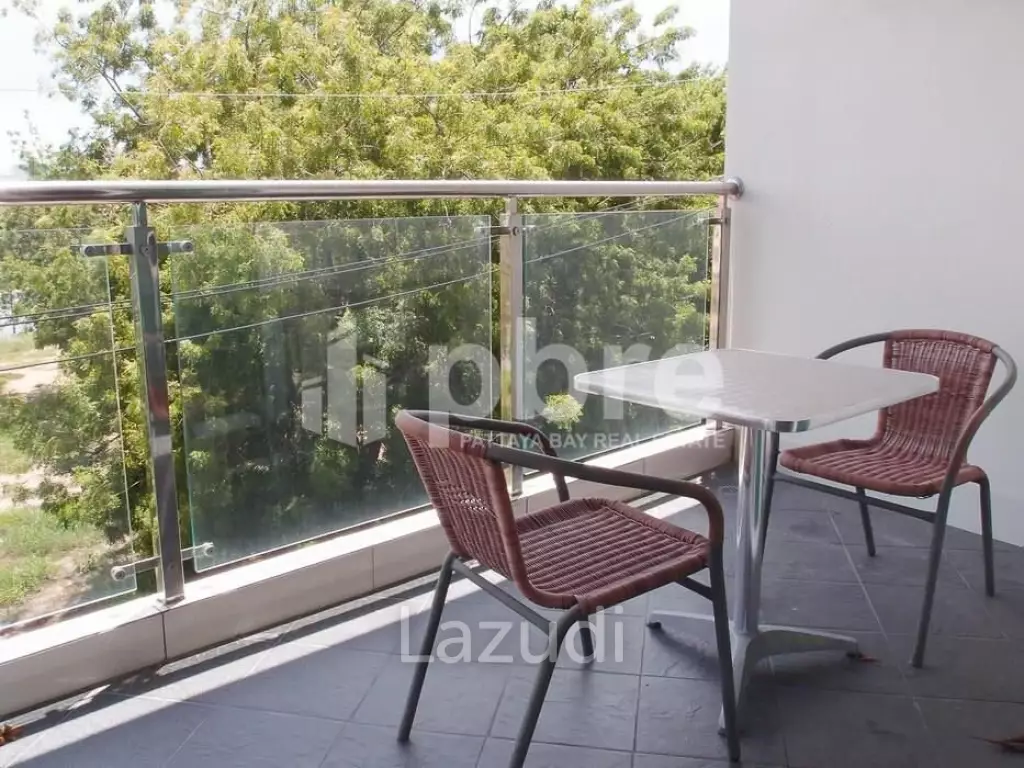 1 Bed 1 Bath 56 SQ.M Hyde Park Residence 2