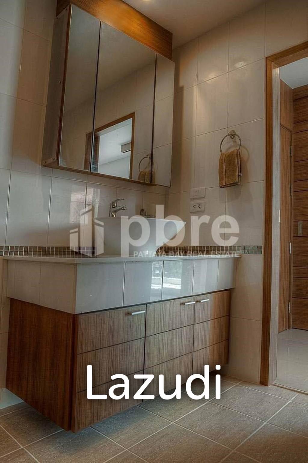 Studio 1 Bath 62 SQ.M  T. W. Jomtien Beach