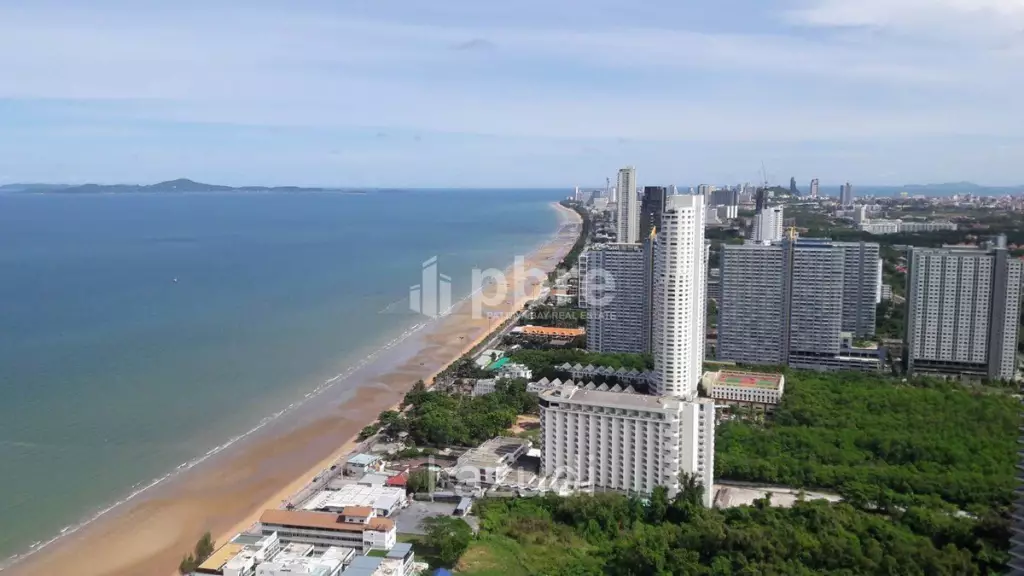 2 Bed 2 Bath 102 SQ.M Reflection Jomtien