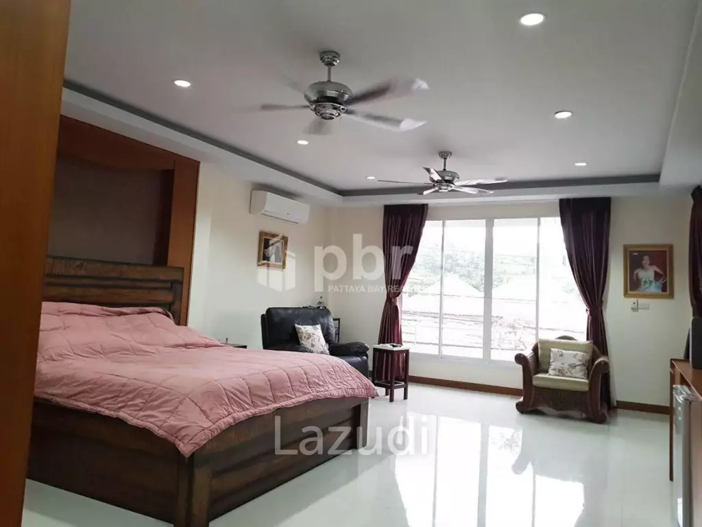 Pattaya Lagoon House for Sale in South Pattaya