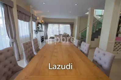 Baan Dusit For Sale in Huay Yai