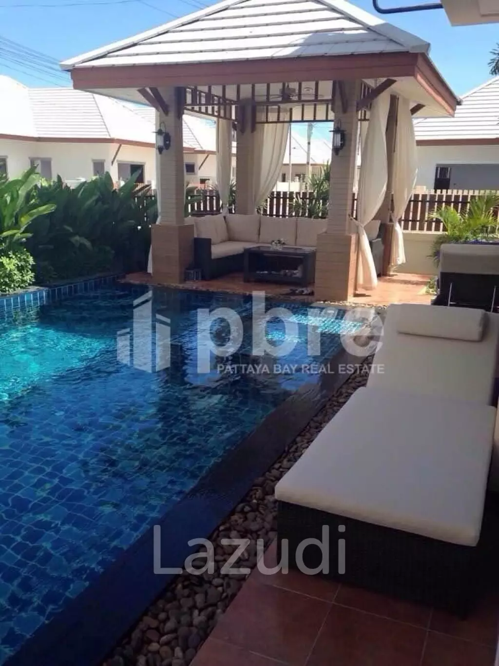 Baan Dusit For Sale in Huay Yai