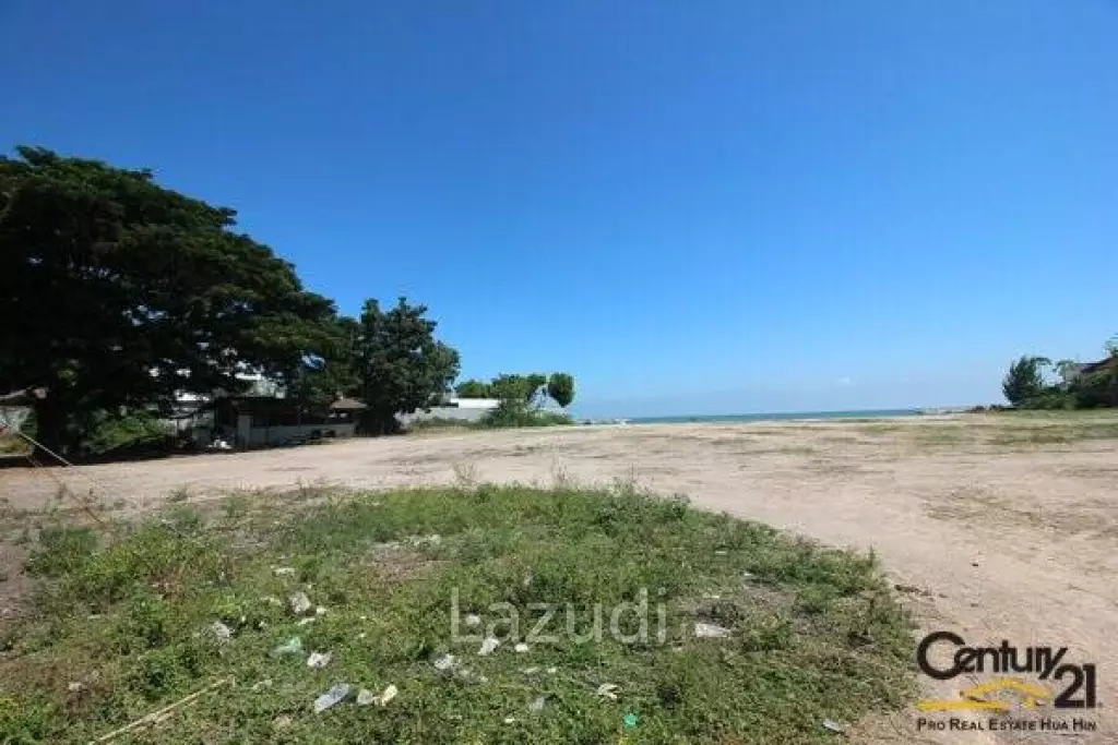 Amazing Absolute Beachfront Land in South Cha Am - Cha-Am
