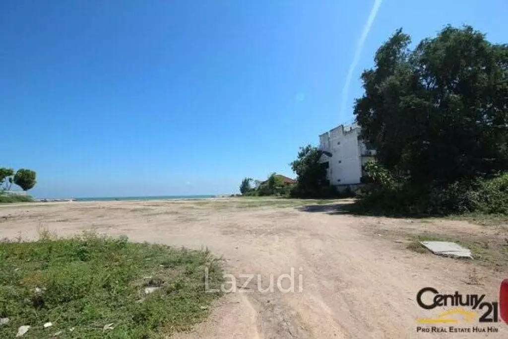 Amazing Absolute Beachfront Land in South Cha Am - Cha-Am