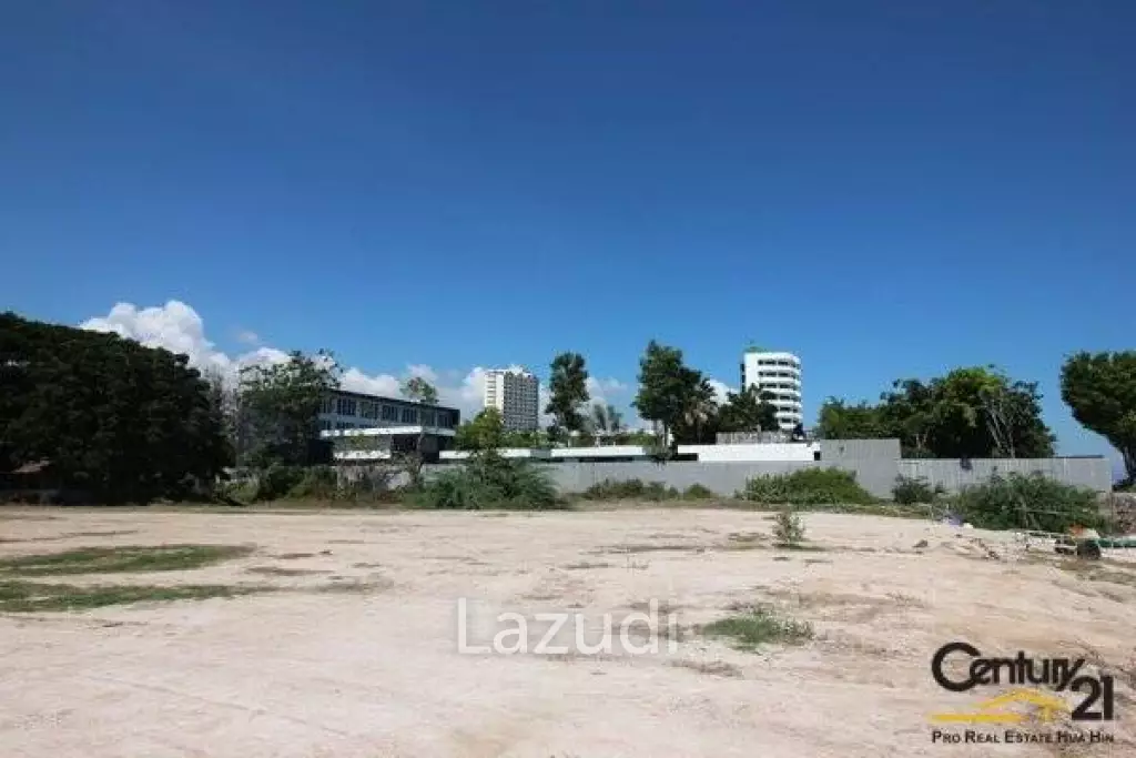 Amazing Absolute Beachfront Land in South Cha Am - Cha-Am