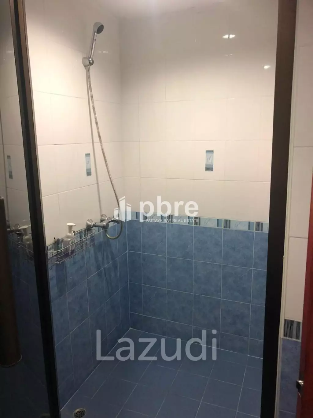 Town House  For Sale in Pratumnak