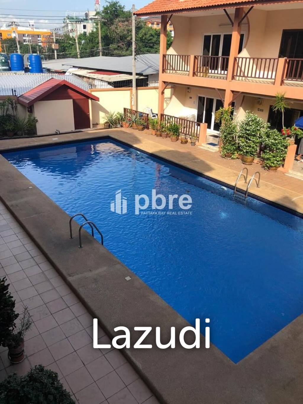 Town House  For Sale in Pratumnak