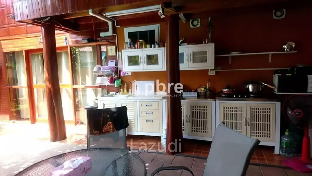 Two storey Pool Villa in East Pattaya for Sale