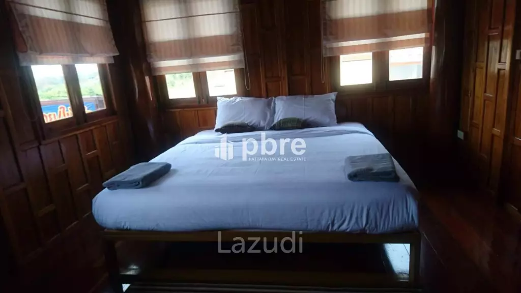 Two storey Pool Villa in East Pattaya for Sale