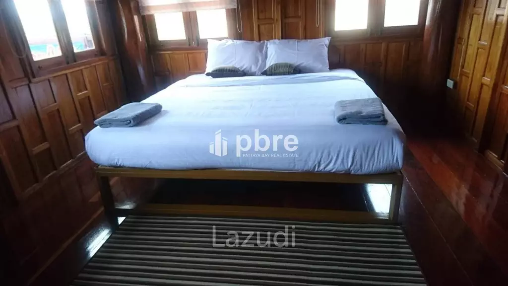 Two storey Pool Villa in East Pattaya for Sale