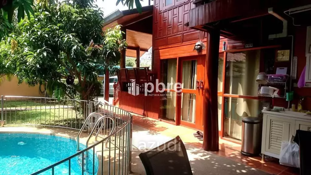 Two storey Pool Villa in East Pattaya for Sale