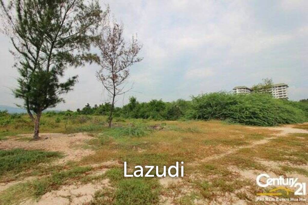 Absolute Beachfront Land in Hua Hin - Hua Hin