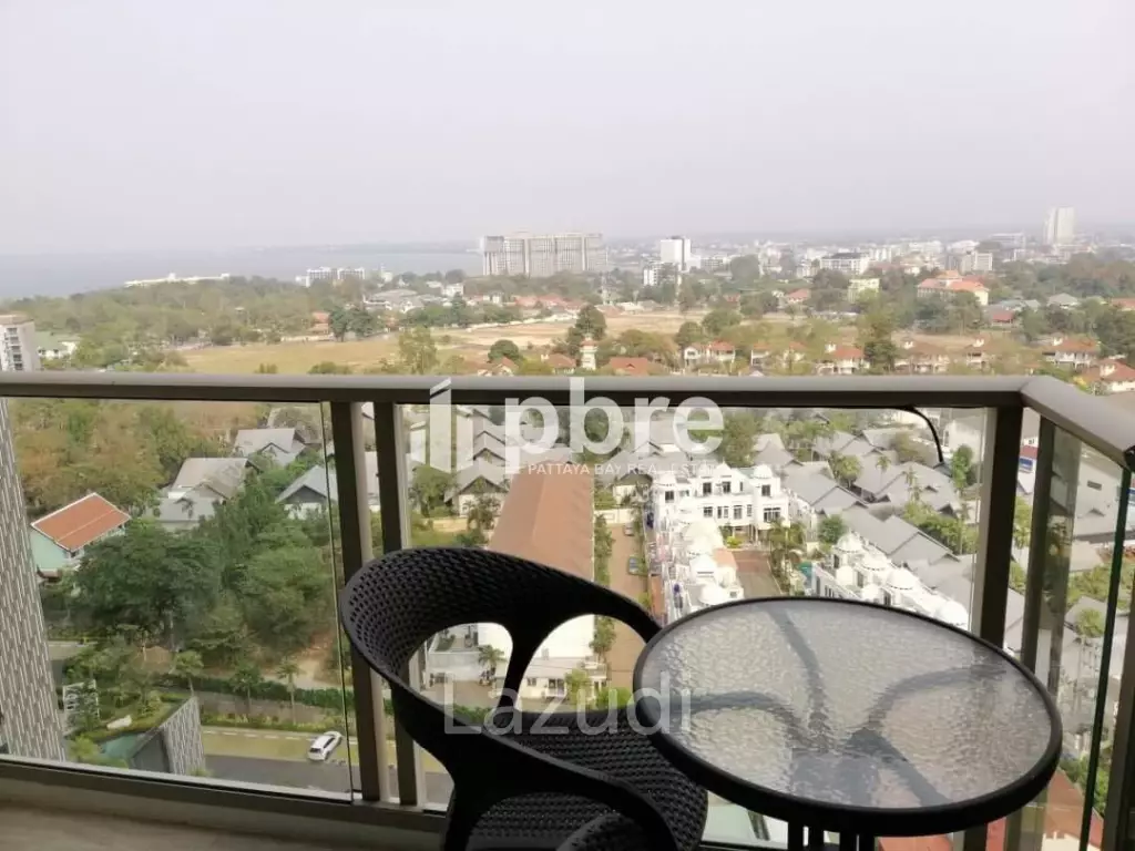 1 Bed 1 Bath 37 SQ.M The Riviera Wongamat Beach