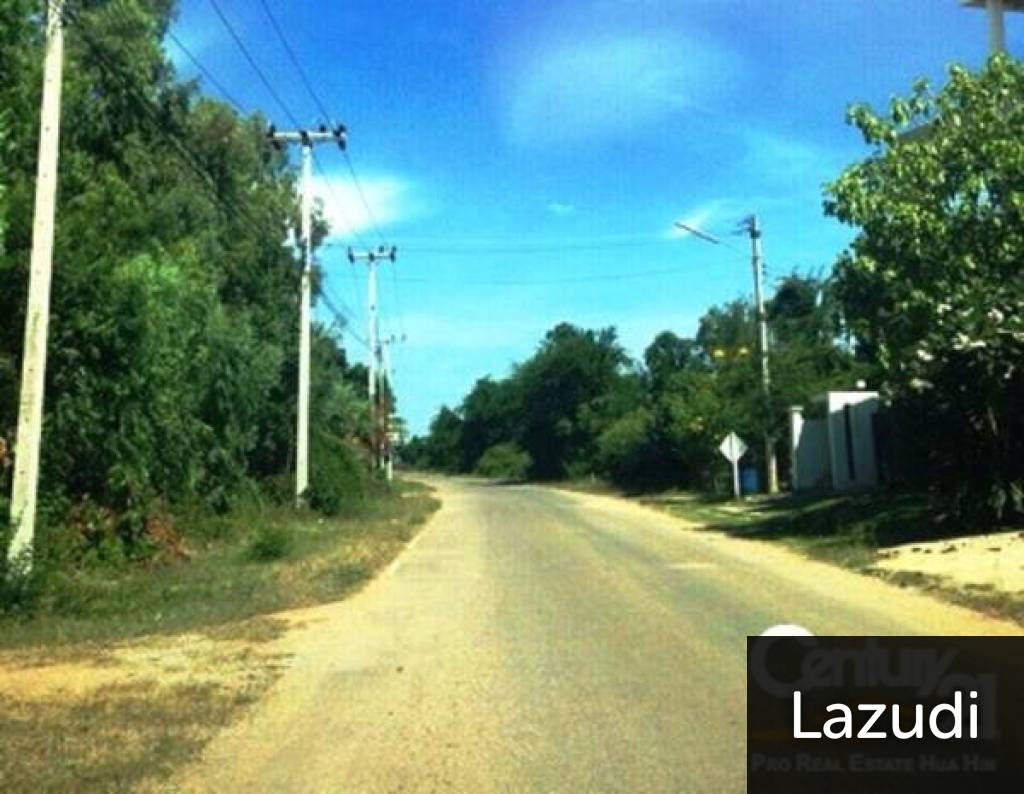 LAND FOR SALE IN PRANBURI NEAR THE BEACH LAND FOR SALE IN PRANBURI NEAR THE BEACH