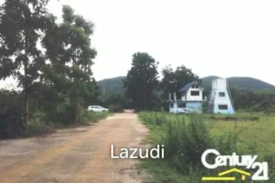 LAND FOR SALE IN PRANBURI NEAR THE BEACH