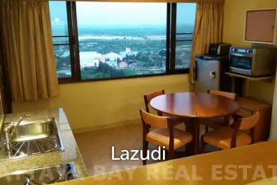 1 Bed 1 Bath 105 SQ.M Sunshine Beach Condotel
