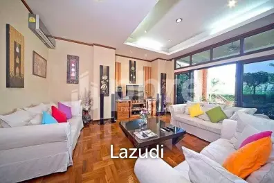 Pool Villa in Na Jomtien for Rent