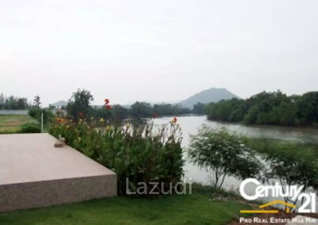 6.5 Rai Of Exclusive Mountain And River View Land