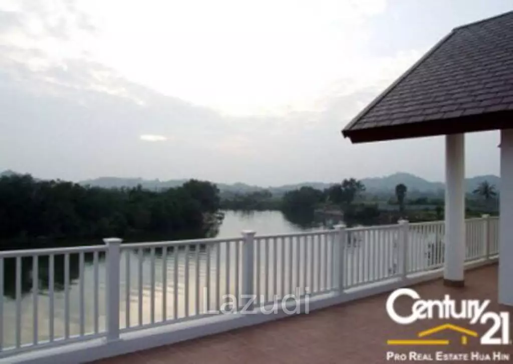 6.5 Rai Of Exclusive Mountain And River View Land