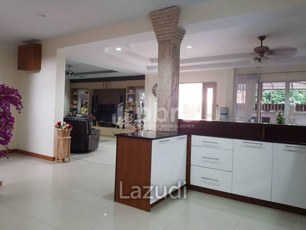 Pattaya Lagoon House for Rent in South Pattaya