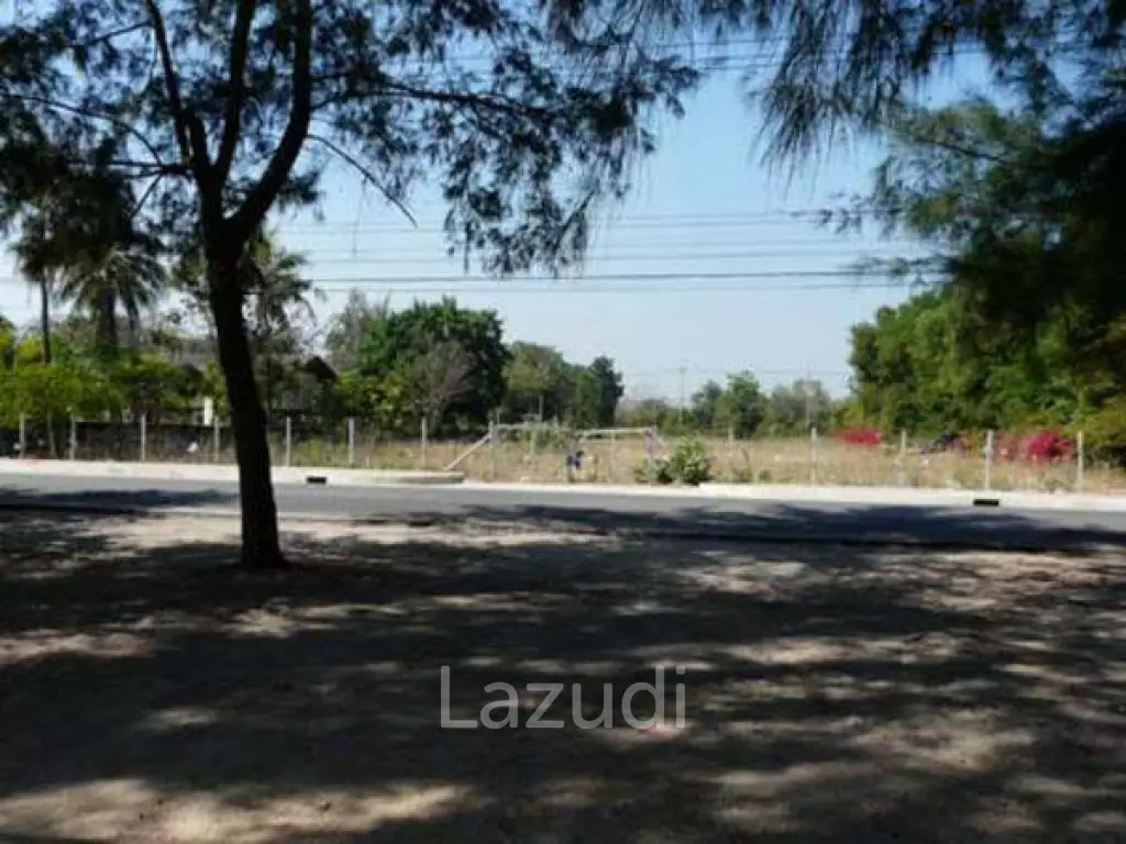 Prime, Beach Front Building Land