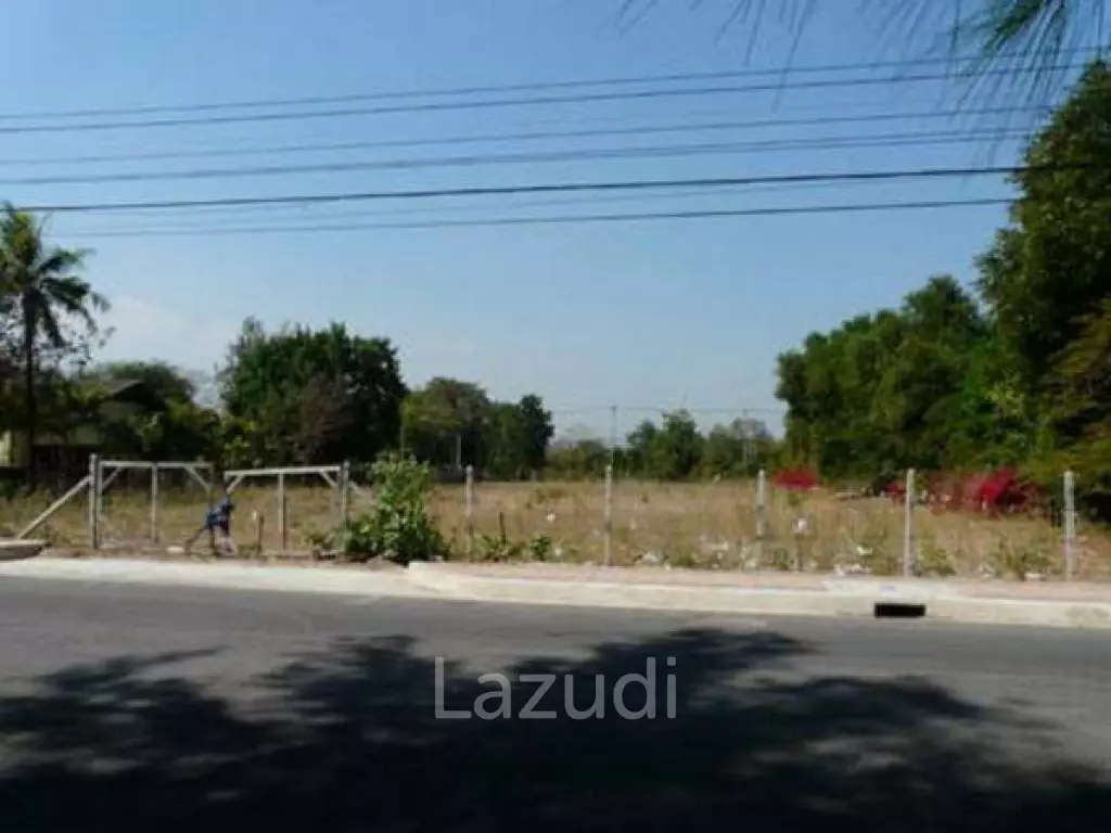 Prime, Beach Front Building Land