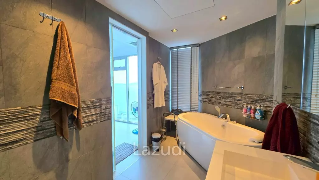 Luxury Condo The Sands For Rent in Pattaya