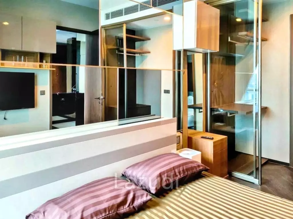 1 Bed 1 Bath 43 SQ.M The ESSE Sukhumvit 36