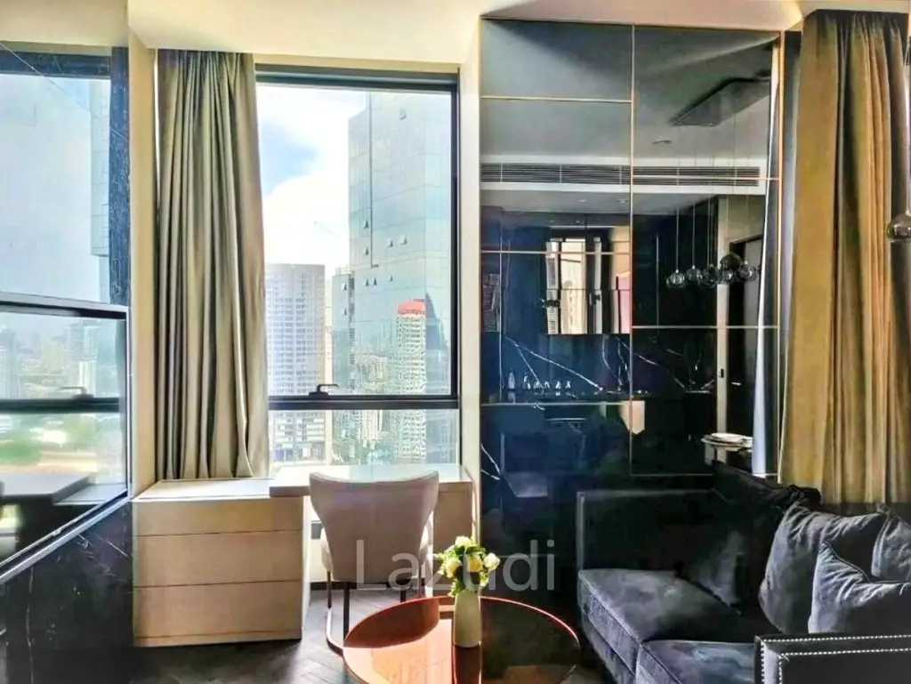 1 Bed 1 Bath 43 SQ.M The ESSE Sukhumvit 36