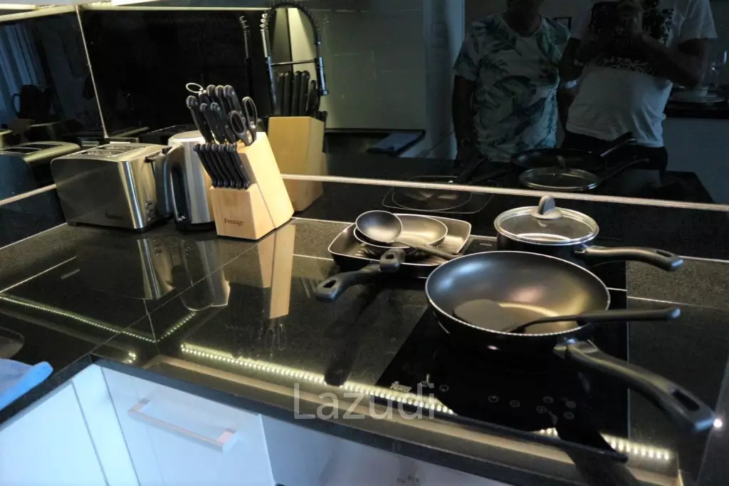 1 Bed 1 Bath 37 SQ.M Amari Residence Condo