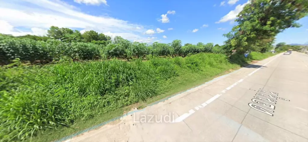 Land for sale 11 Rai 3 Ngan In Siracha