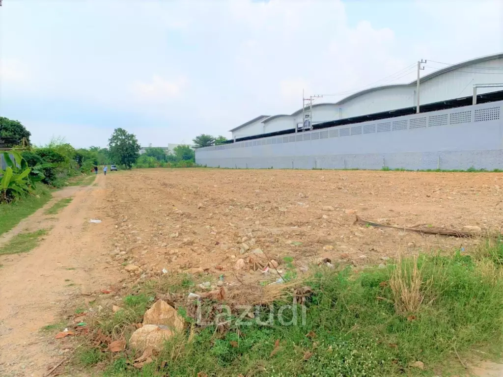 Land for sale 11 Rai 3 Ngan In Siracha