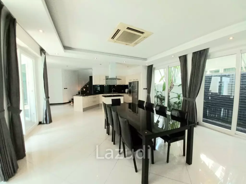 Palm Oasis Villa for Sale Pattaya
