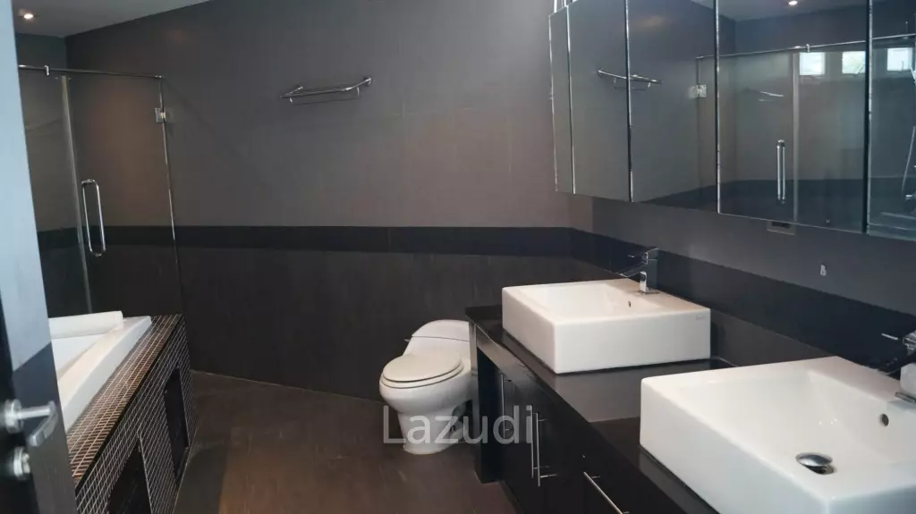 Palm Oasis Villa for Sale Pattaya