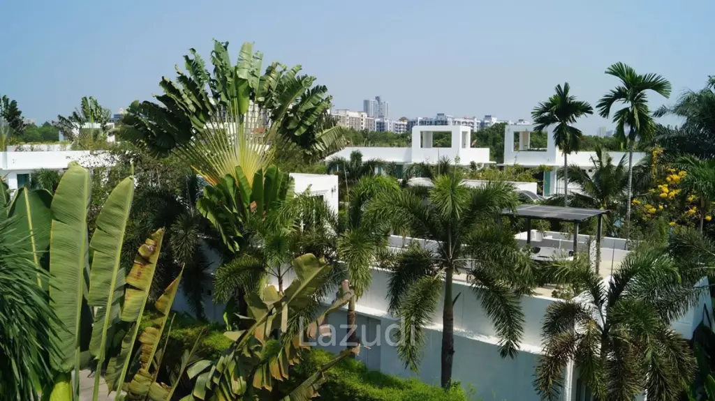 Palm Oasis Villa for Sale Pattaya