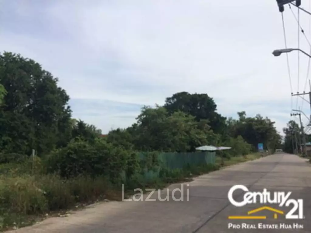 BEACHFRONT LAND IN CHA-AM