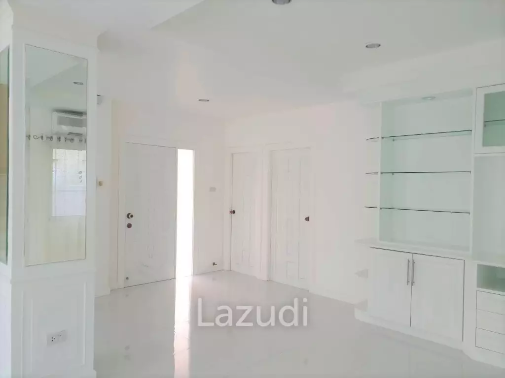 Greenfield Villas 1 House For Sale
