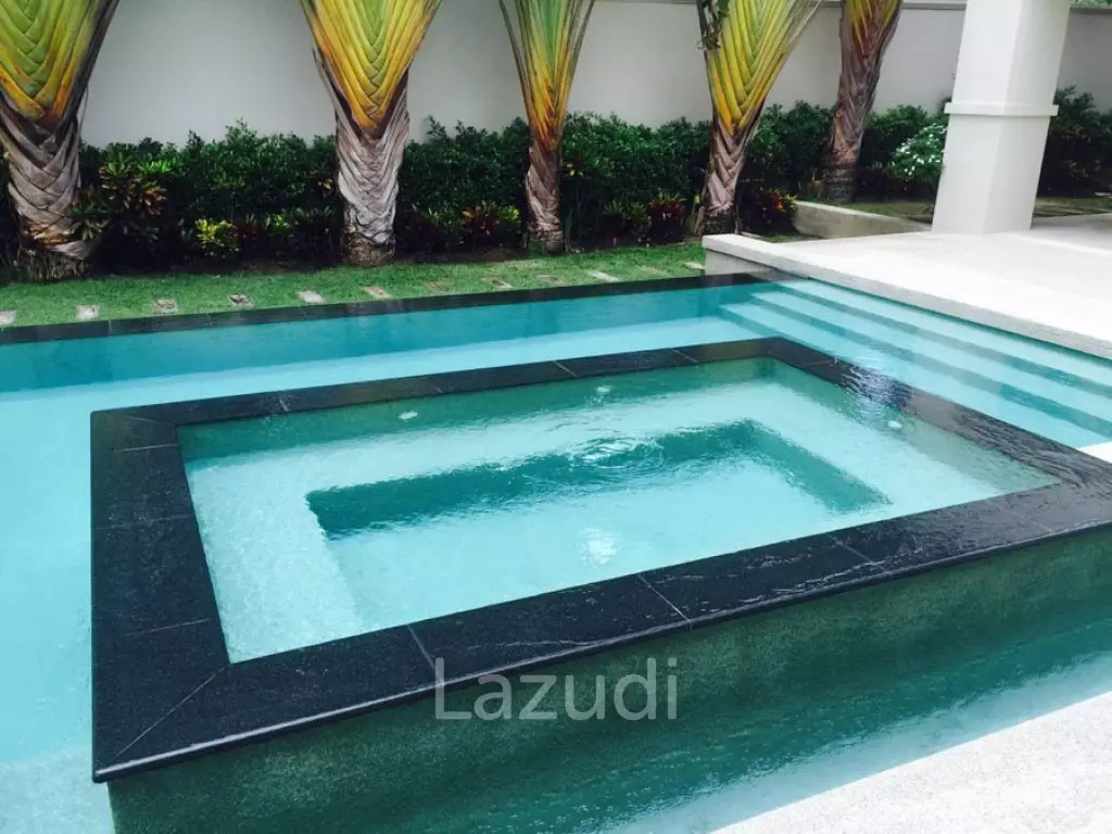 Beautiful Pool Villa For Sale In East Pattaya