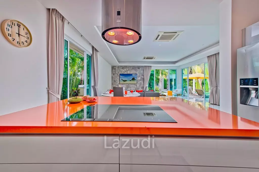 Beautiful Pool Villa For Sale In East Pattaya