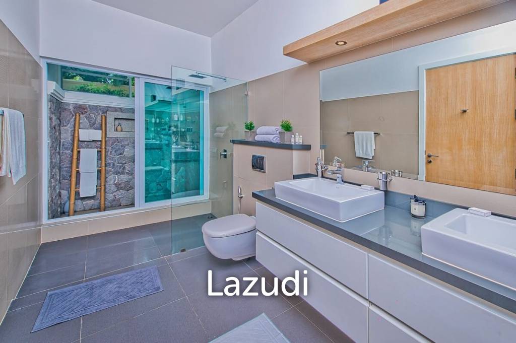 Beautiful Pool Villa For Sale In East Pattaya