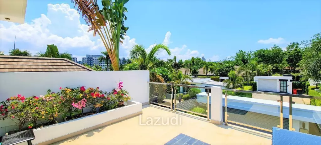 6 Bedroom Palm Oasis Villa For Sale in Pattaya