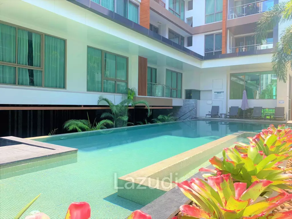 1 Bed 1 Bath 52 SQ.M The Urban Condo