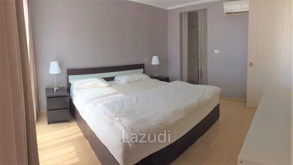 1 Bed 1 Bath 52 SQ.M The Urban Condo