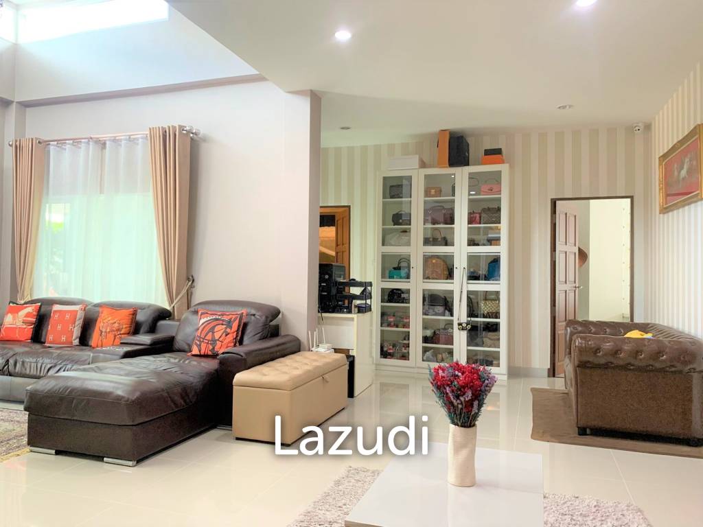 Patta Village Pool Villa For Sale