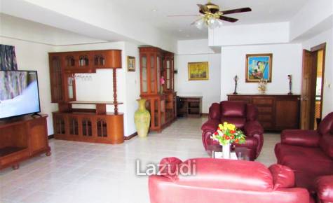 2 Bed 2 Bath 122 SQ.M Jomtien Shining Star