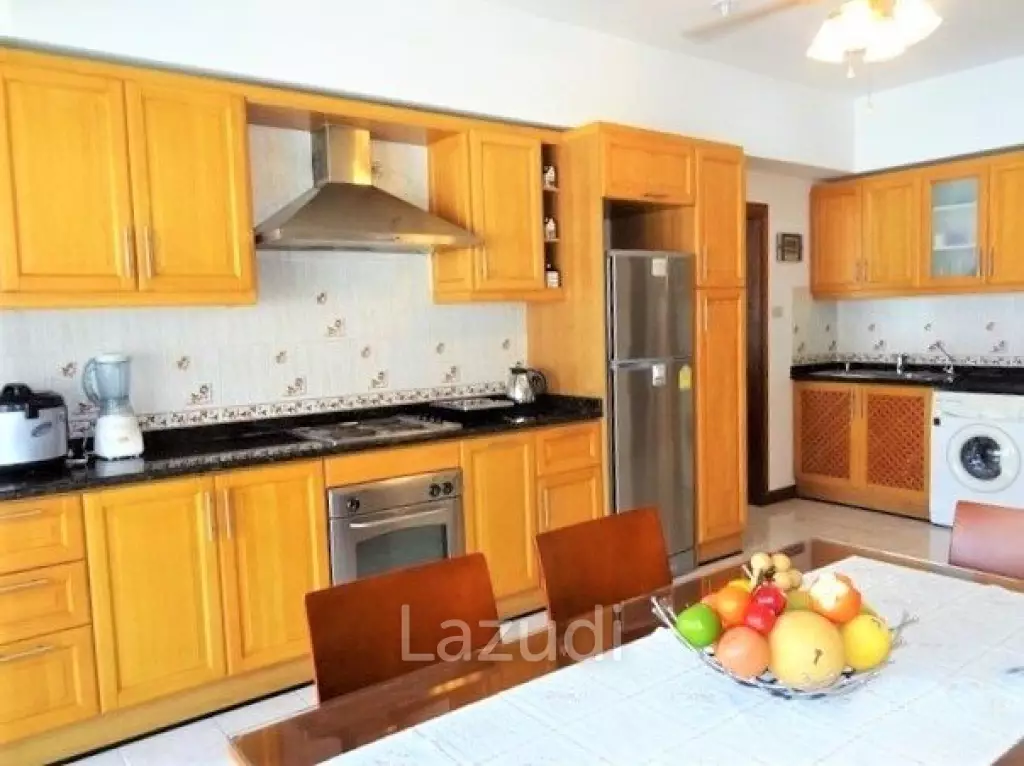 2 Bed 2 Bath 122 SQ.M Jomtien Shining Star