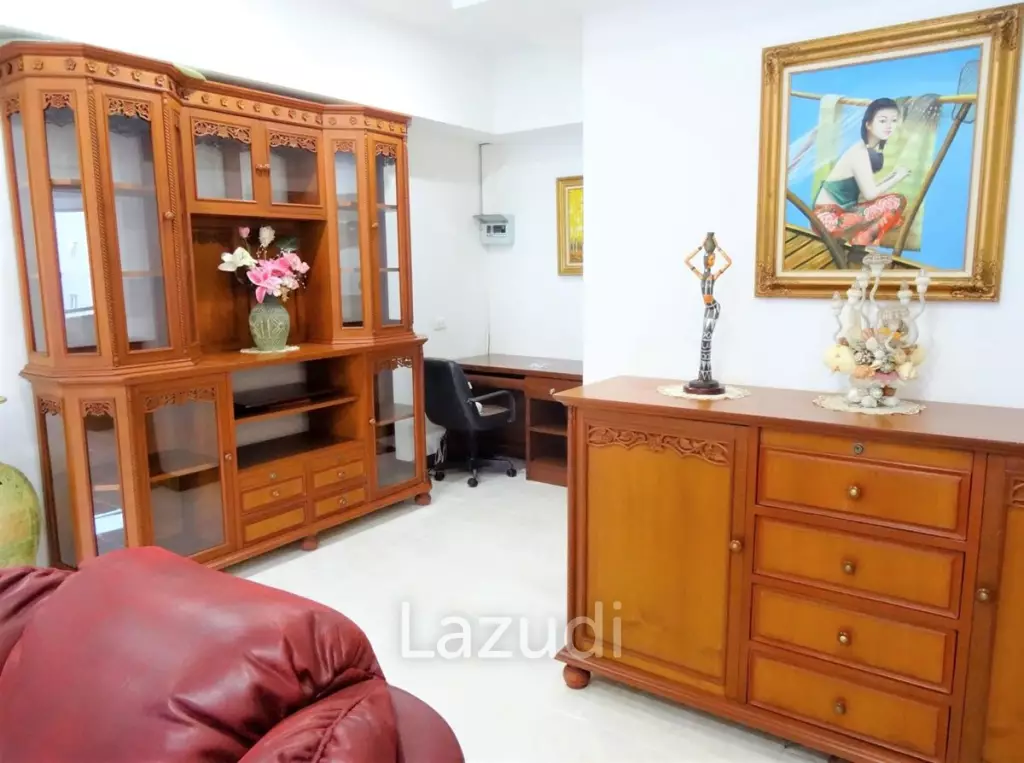 2 Bed 2 Bath 122 SQ.M Jomtien Shining Star